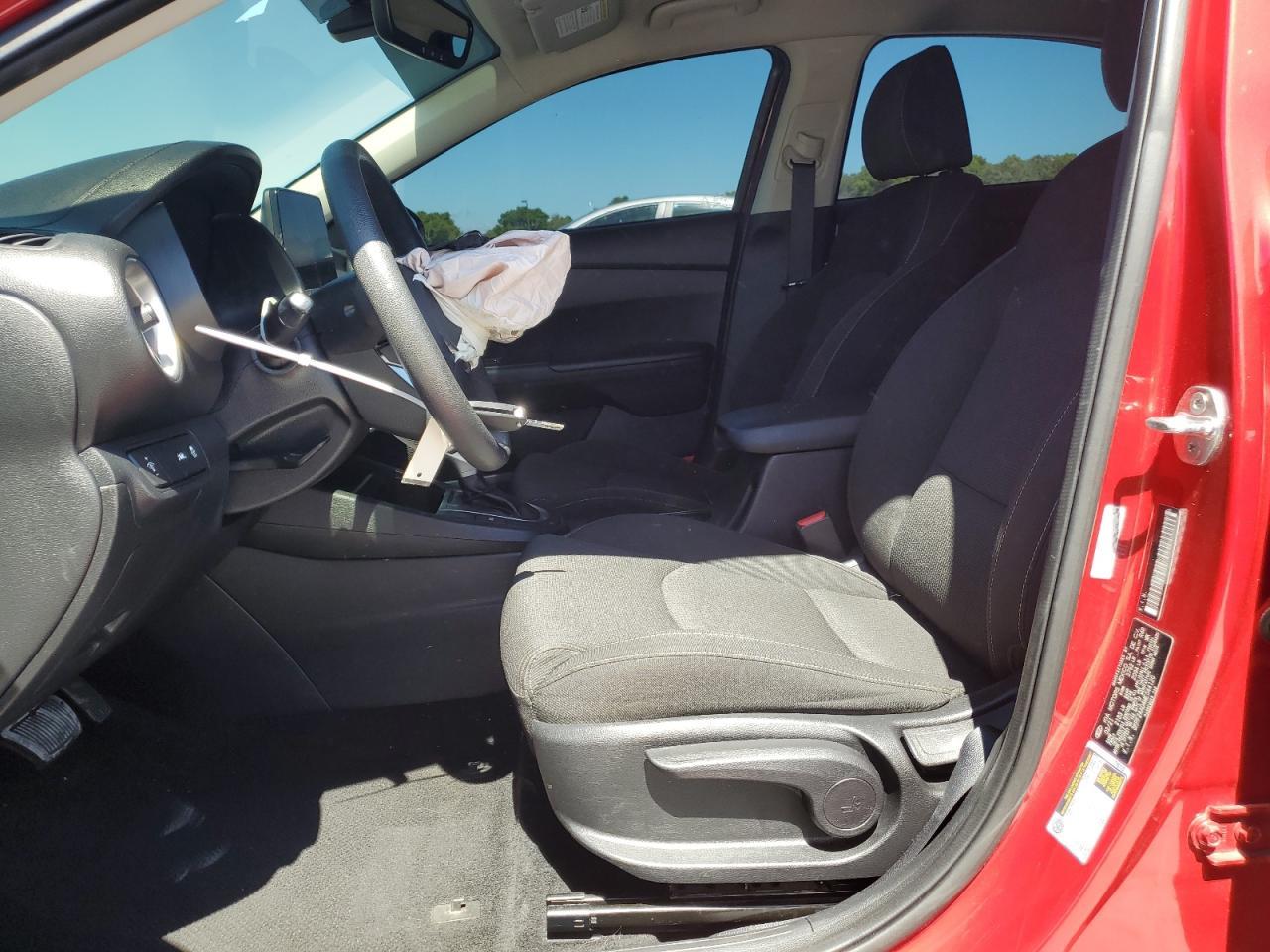 2021 KIA FORTE FE - Image 7