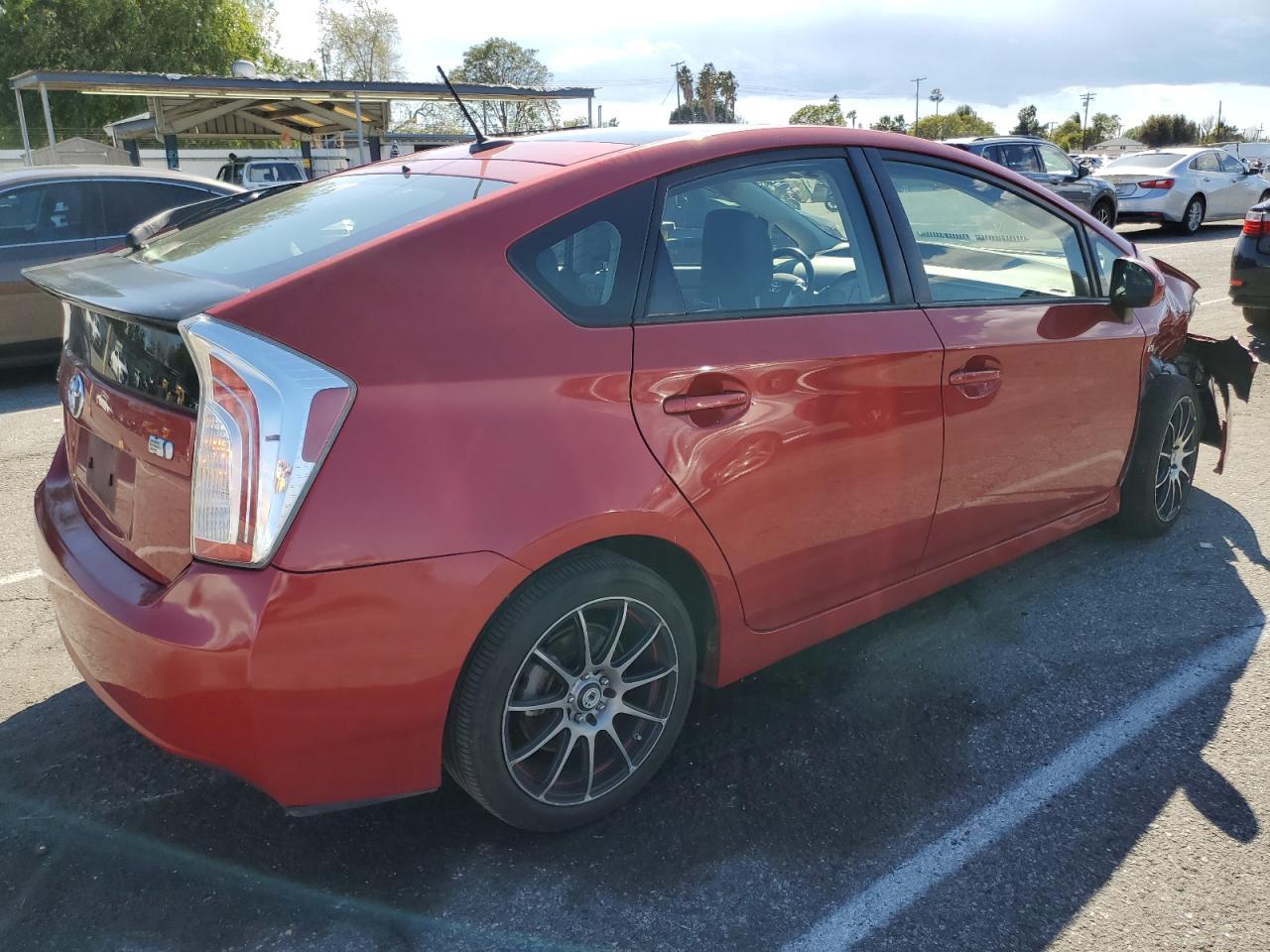 2013 TOYOTA PRIUS - Image 3