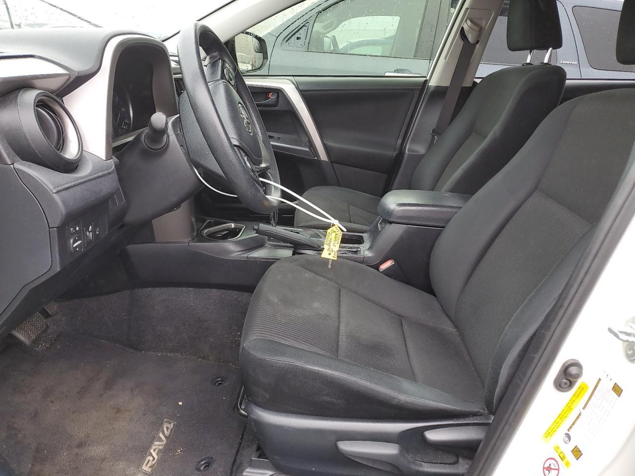 2018 TOYOTA RAV4 LE - Фото 7