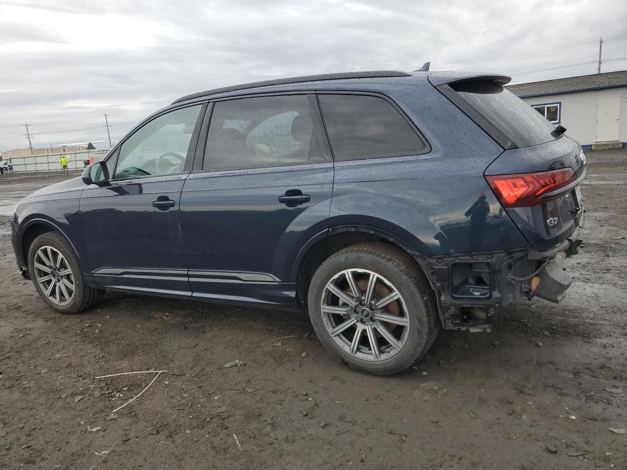 2023 AUDI Q7 PREMIUM - Image 2