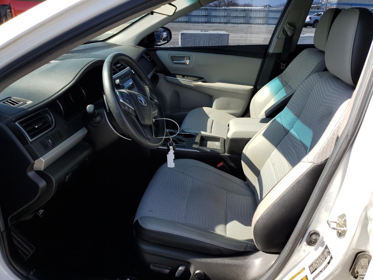 2015 TOYOTA CAMRY LE - Image 7