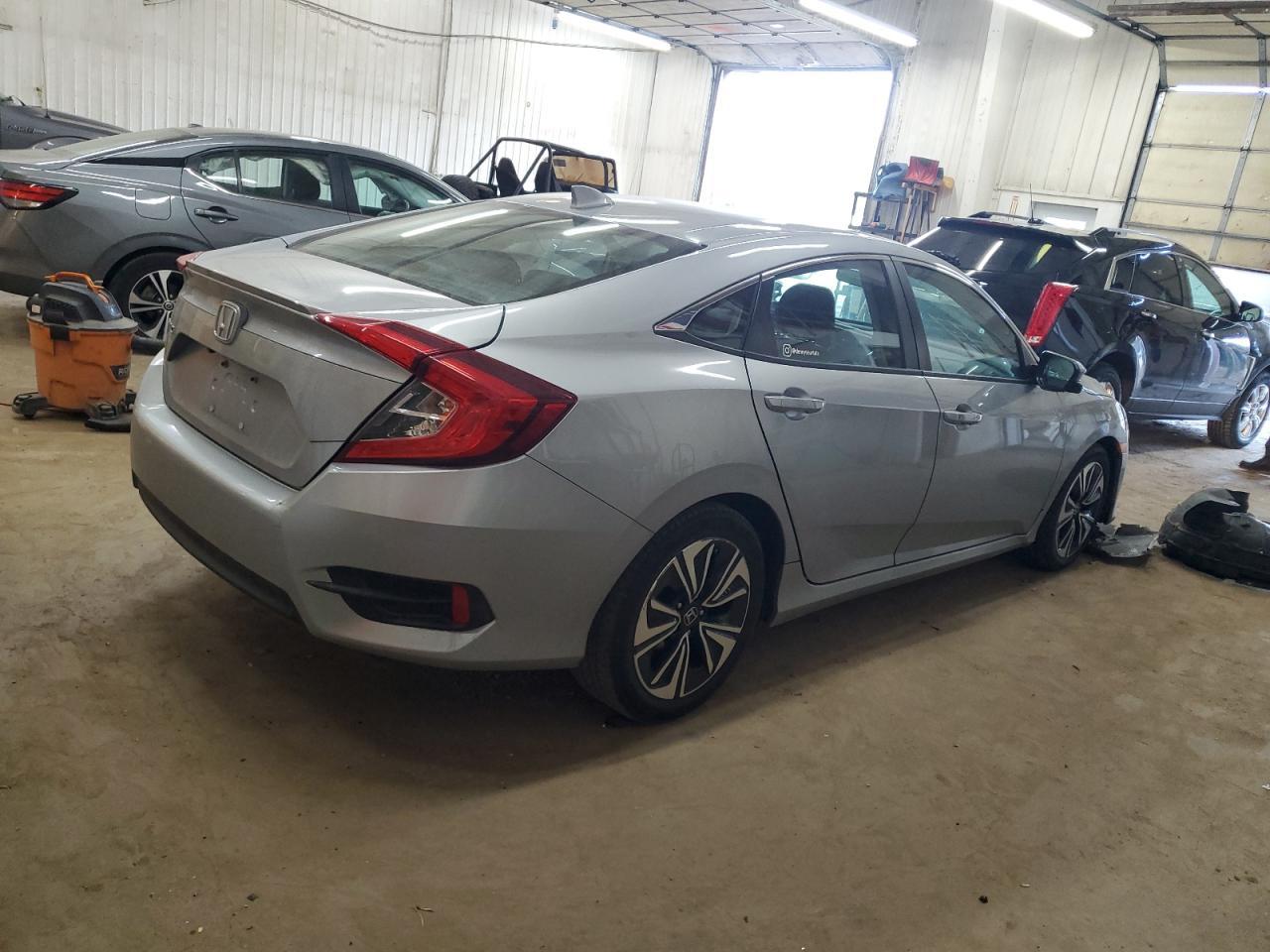 2016 HONDA CIVIC EX - Фото 3