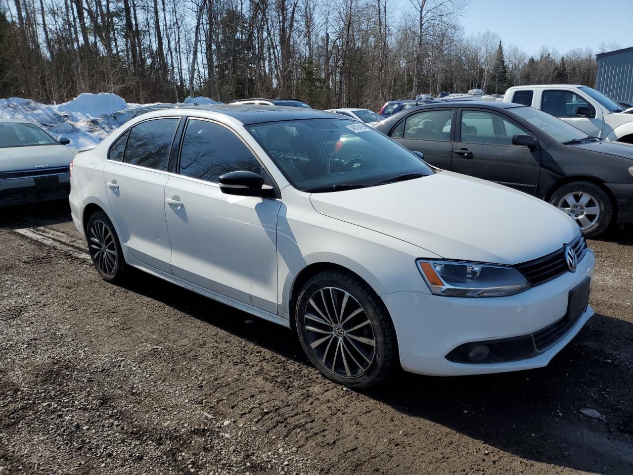 2013 VOLKSWAGEN JETTA TDI - Фото 4