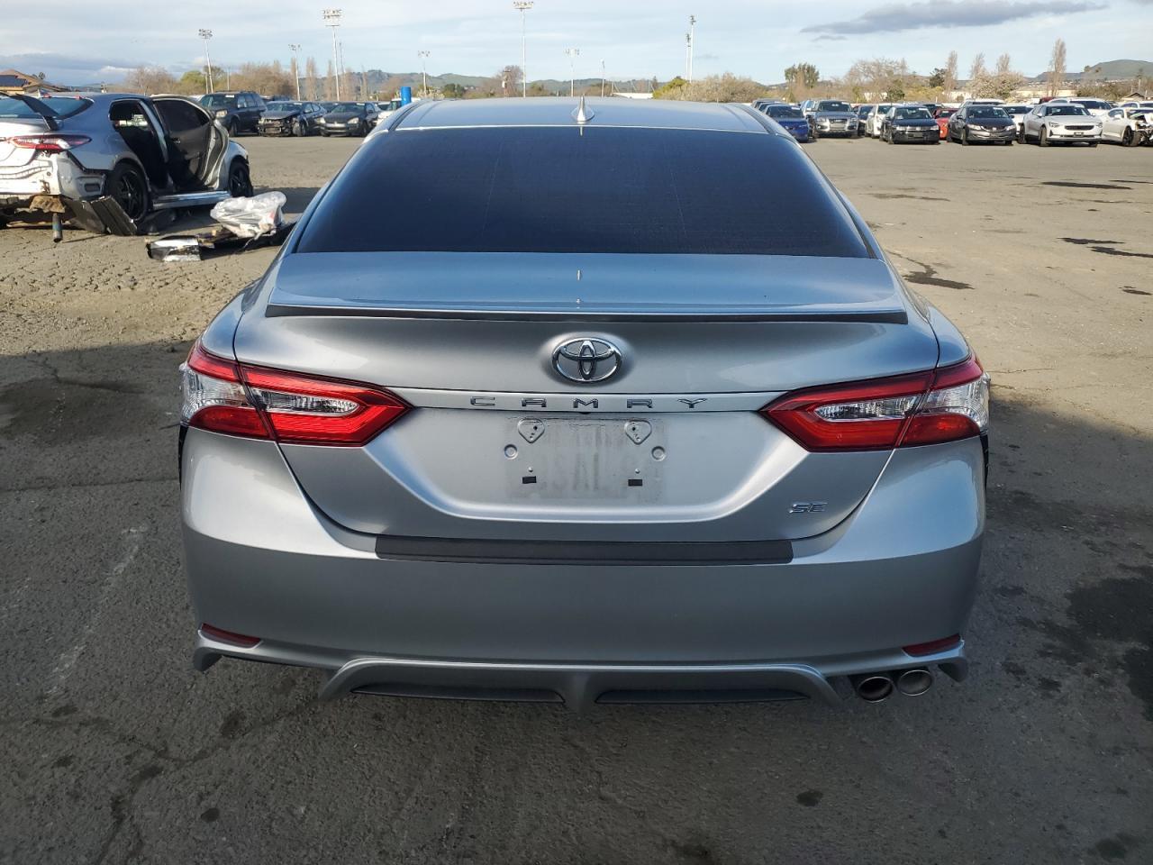 2020 TOYOTA CAMRY SE - Image 6