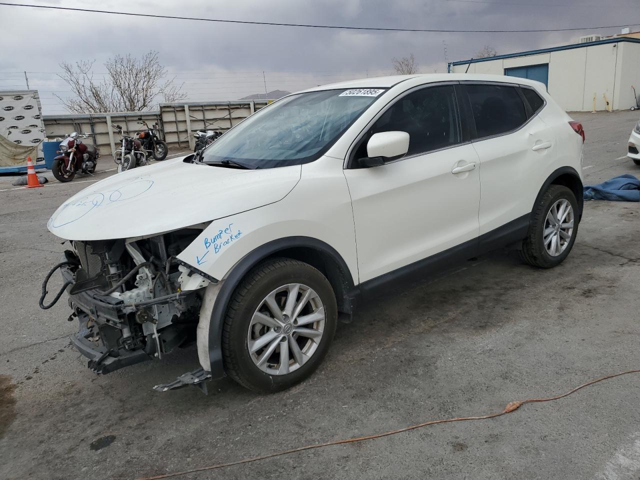 2017 NISSAN ROGUE SPOR
