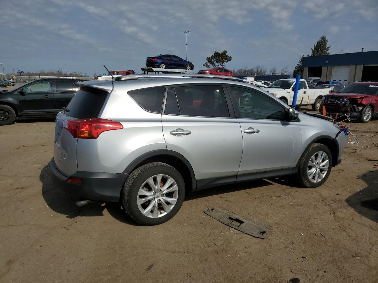 2013 TOYOTA RAV4 LIMIT - Фото 3