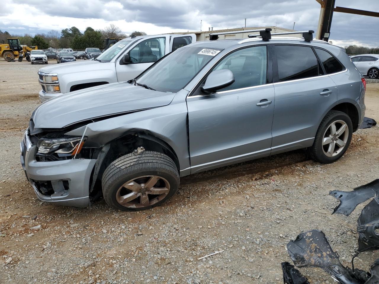 2011 AUDI Q5 PREMIUM