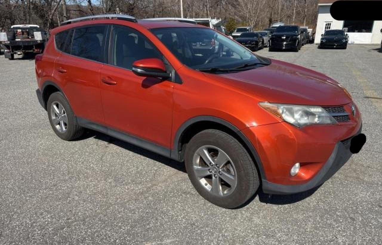 2015 TOYOTA RAV4 XLE
