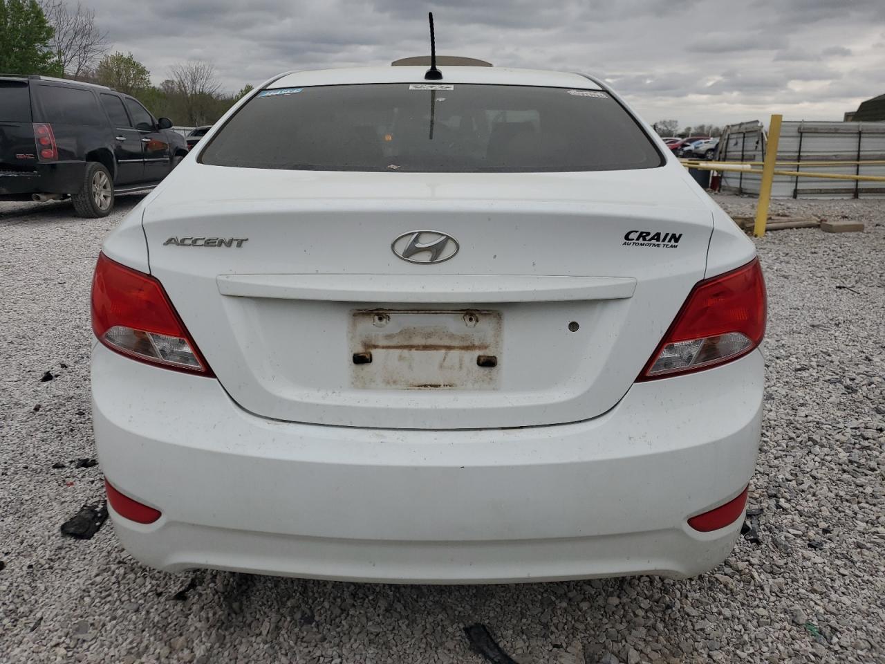 2017 HYUNDAI ACCENT SE - Image 6