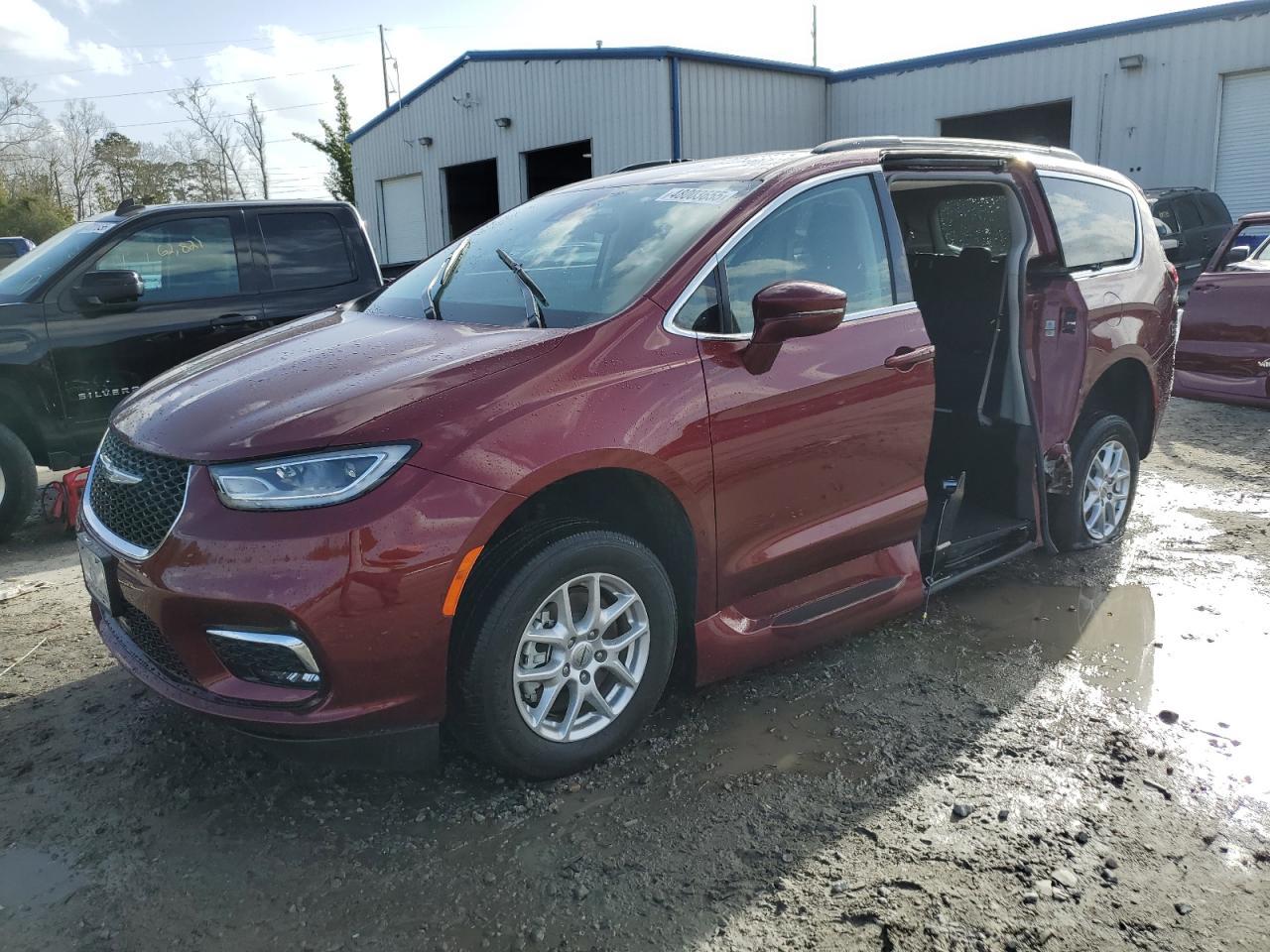 2022 CHRYSLER PACIFICA T