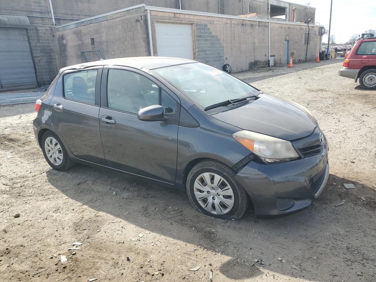 2012 TOYOTA YARIS - Image 4