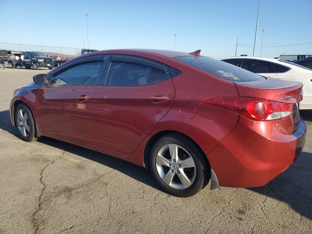 2013 HYUNDAI ELANTRA GL - Image 2