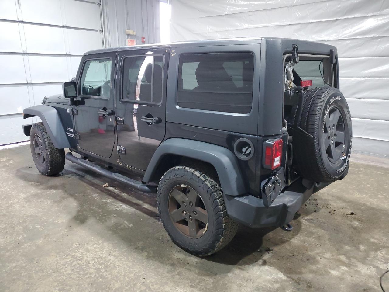 2015 JEEP WRANGLER U - Фото 2