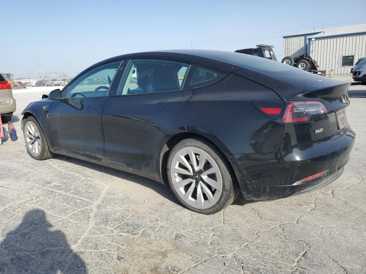 2022 TESLA MODEL 3 - Image 2