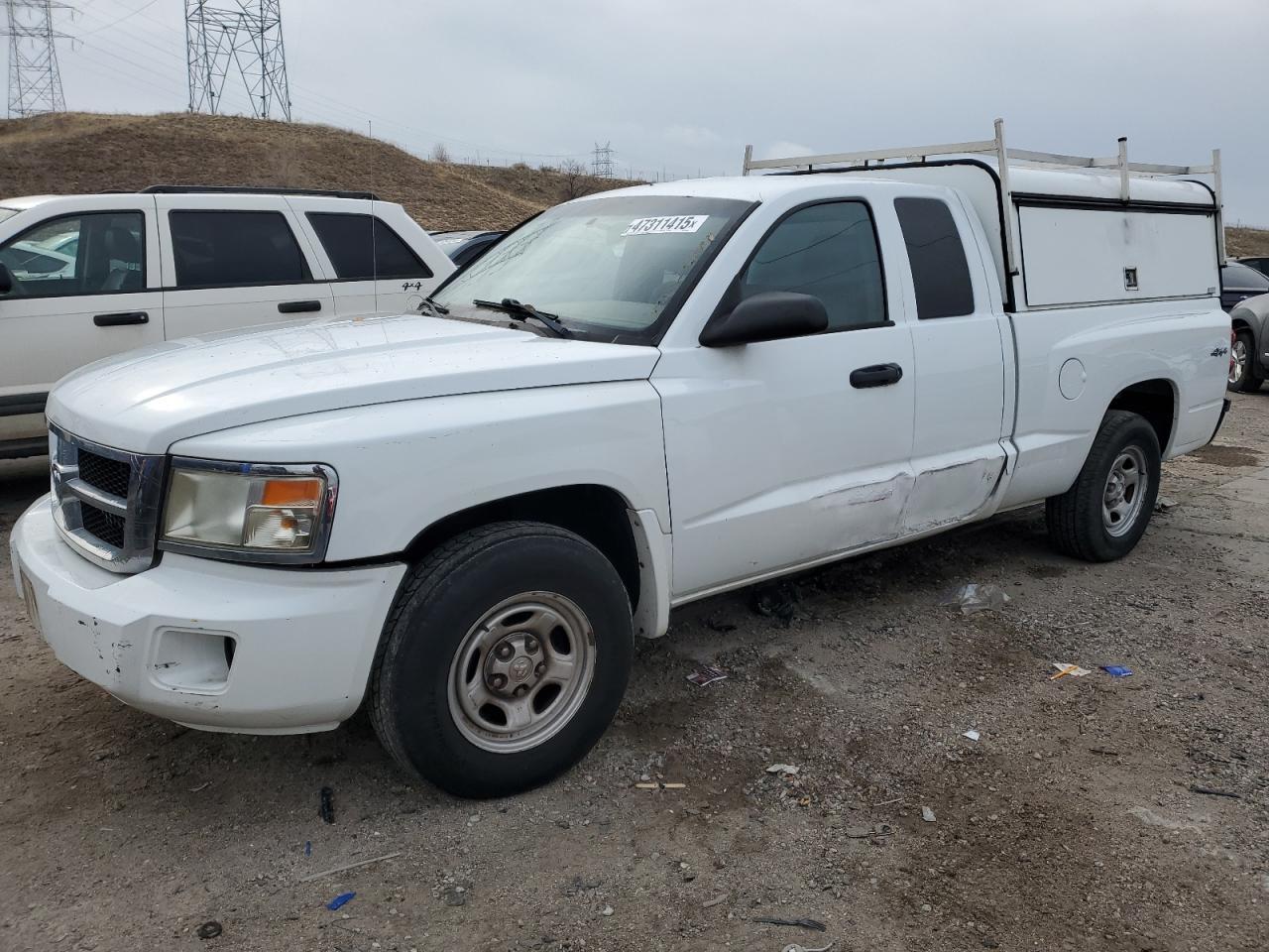 2011 DODGE DAKOTA ST