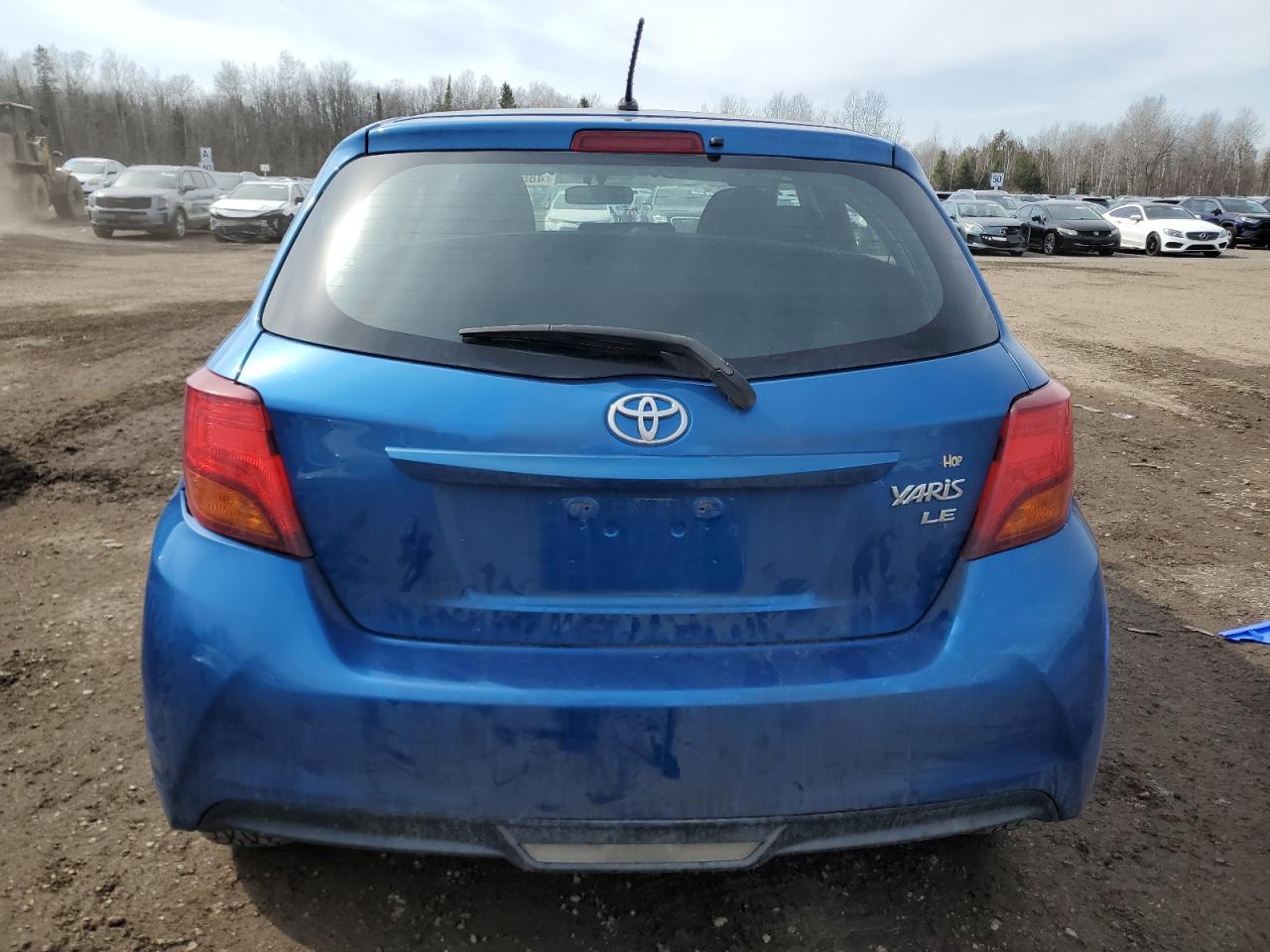 2015 TOYOTA YARIS - Фото 6