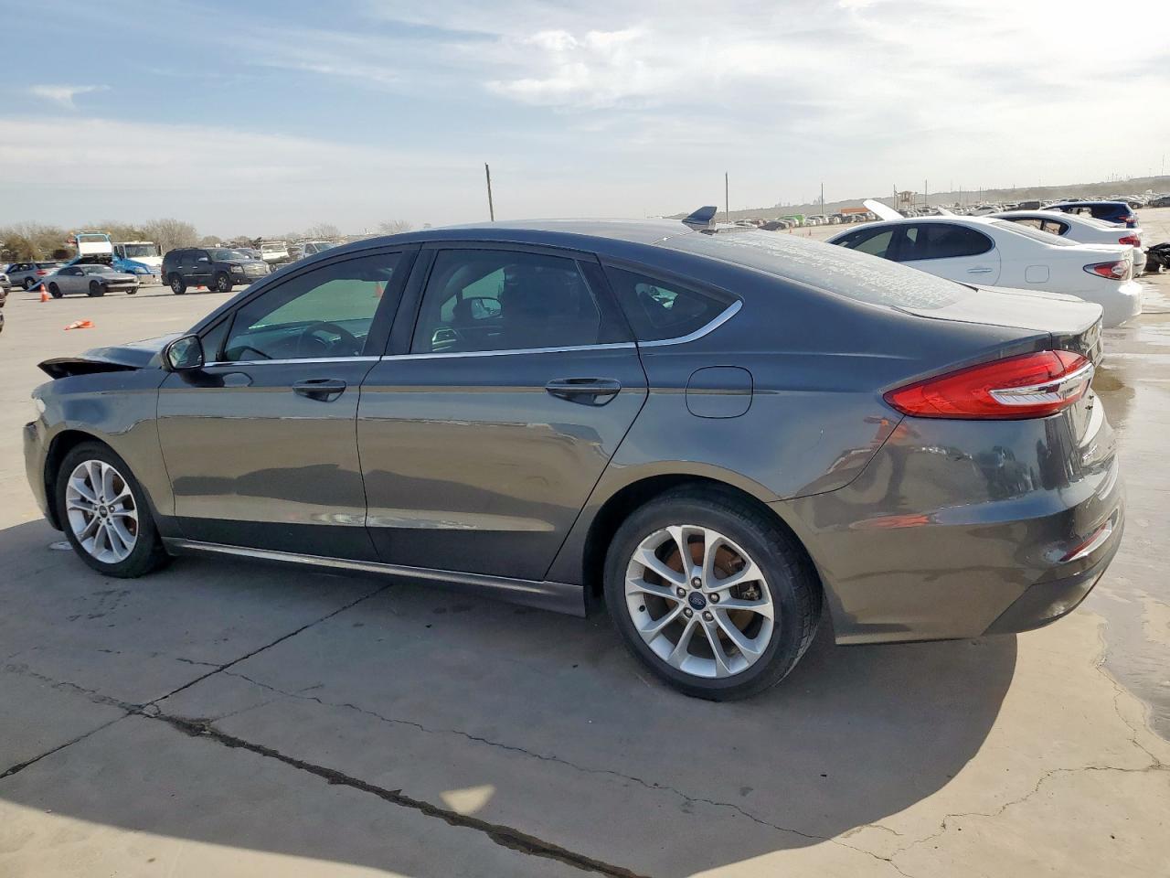 2020 FORD FUSION SE - Image 2