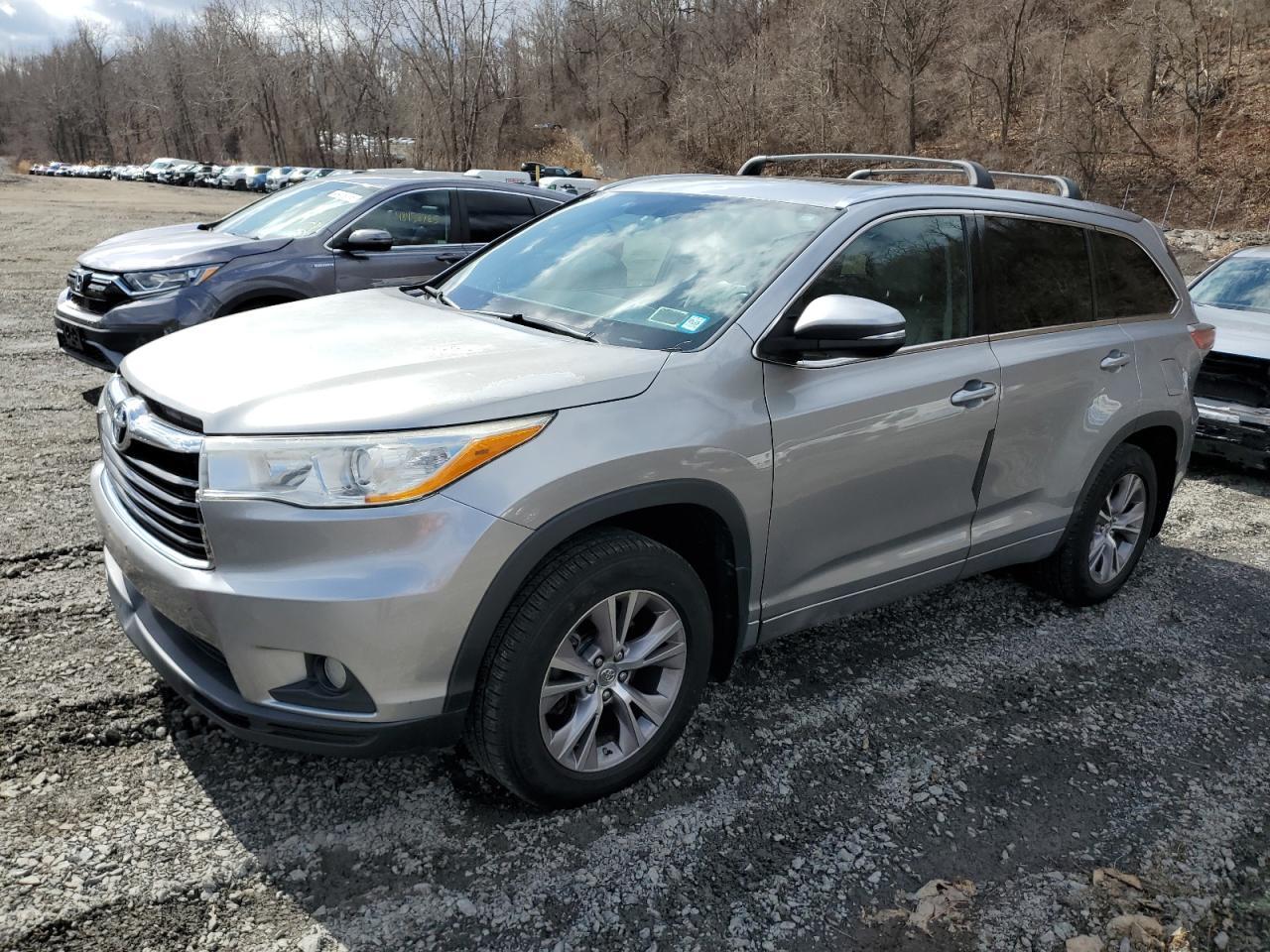 2014 TOYOTA HIGHLANDER