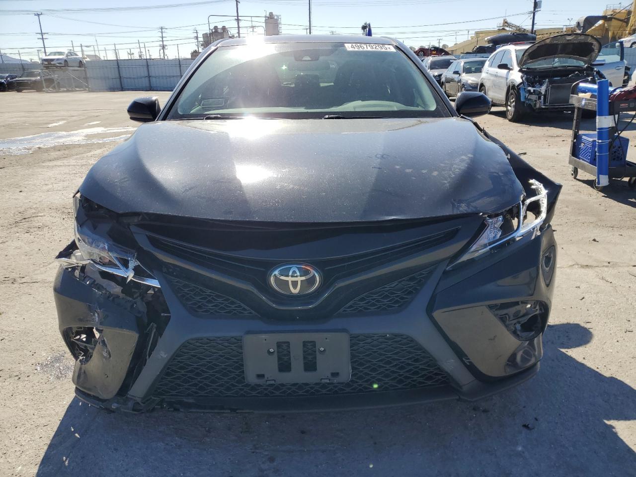 2020 TOYOTA CAMRY SE - Image 5