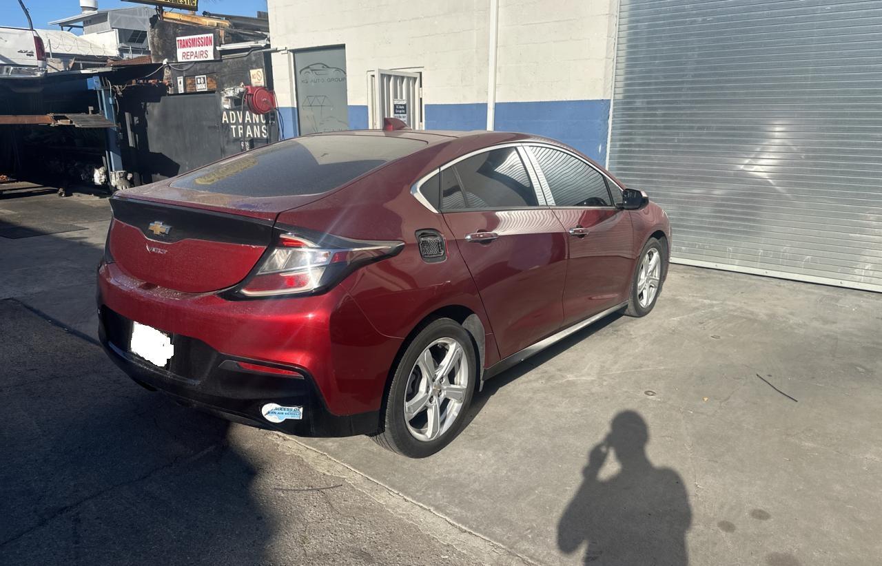 2017 CHEVROLET VOLT LT - Image 4