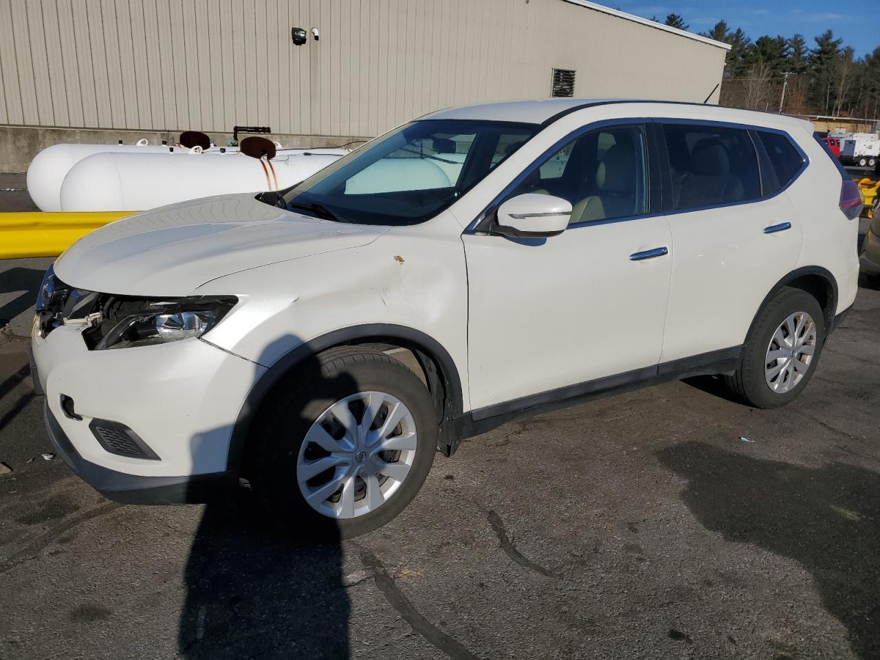 2015 NISSAN ROGUE S