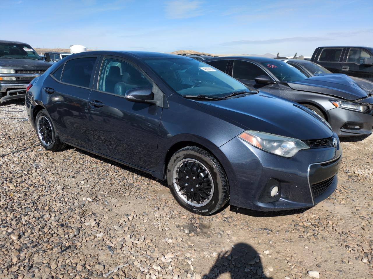 2015 TOYOTA COROLLA L - Фото 4