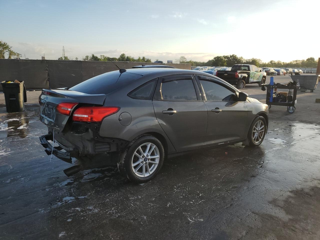 2016 FORD FOCUS SE - Image 3