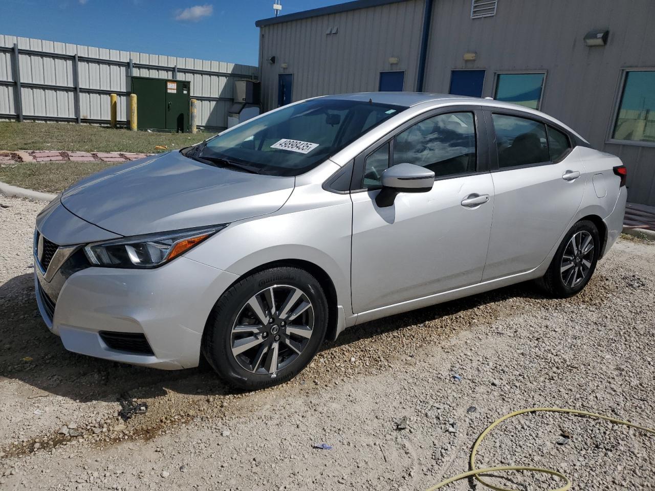 2021 NISSAN VERSA SV