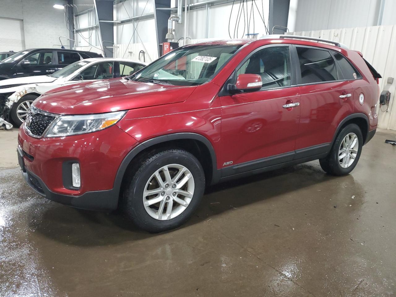 2014 KIA SORENTO LX
