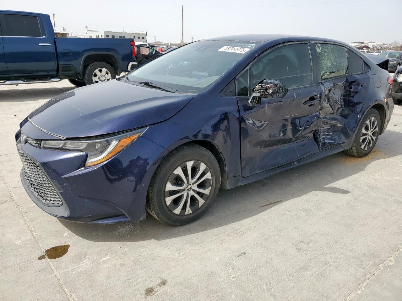 2022 TOYOTA COROLLA LE