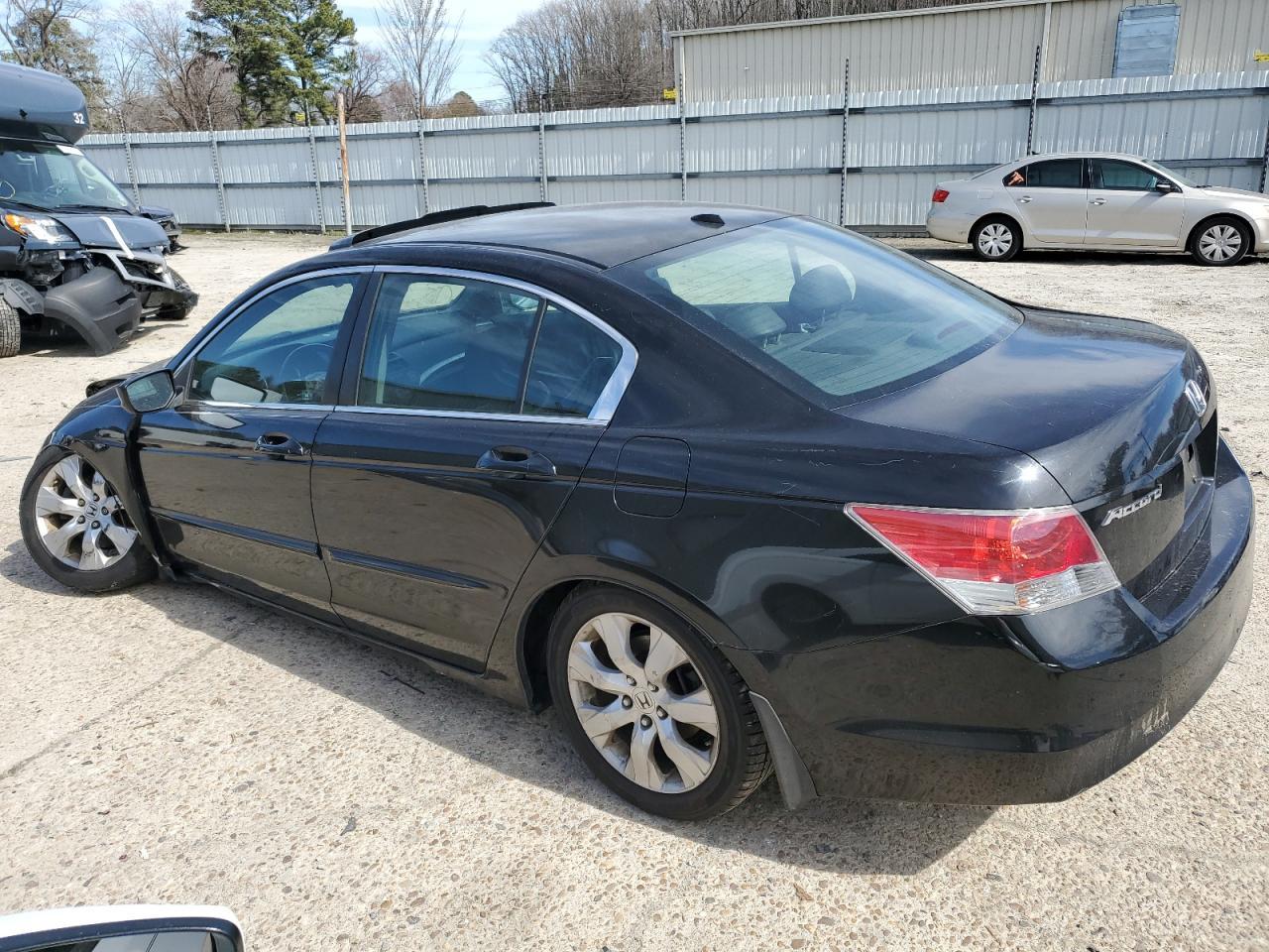 2010 HONDA ACCORD EXL - Image 2