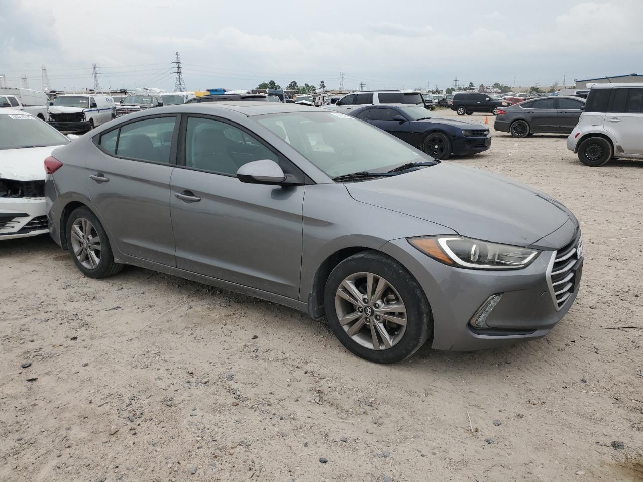 2018 HYUNDAI ELANTRA SE - Фото 4