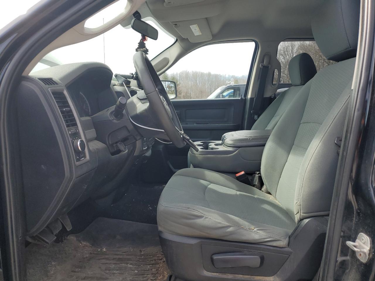 2014 RAM 1500 ST - Фото 7