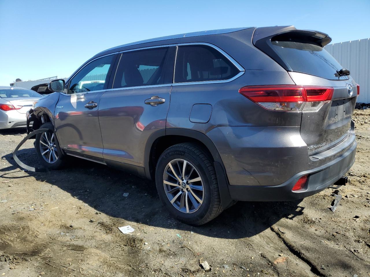 2019 TOYOTA HIGHLANDER - Фото 2