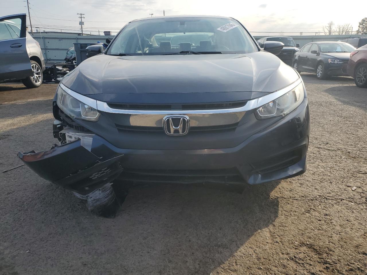 2016 HONDA CIVIC EX - Image 5