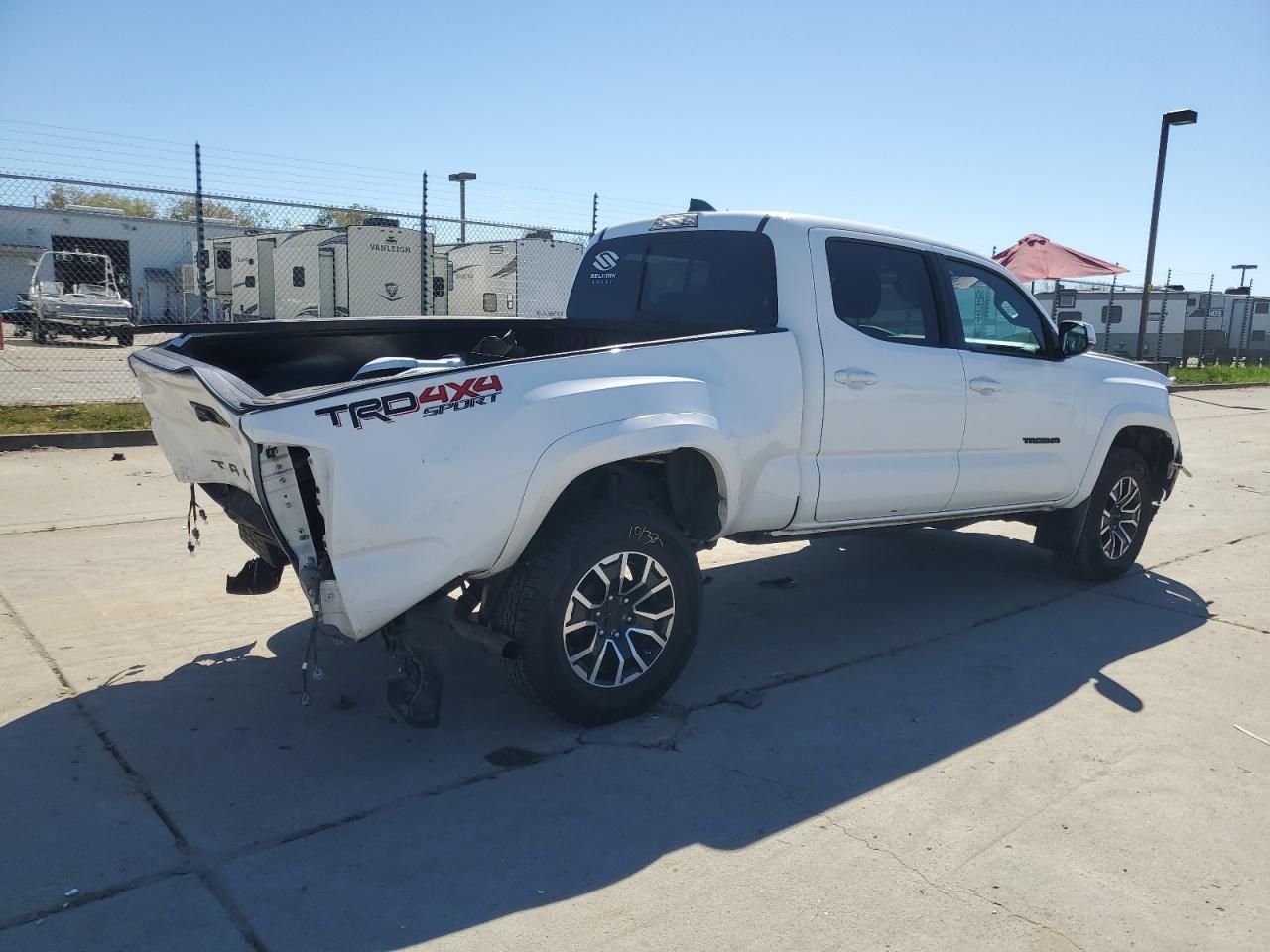 2020 TOYOTA TACOMA DOU - Image 3