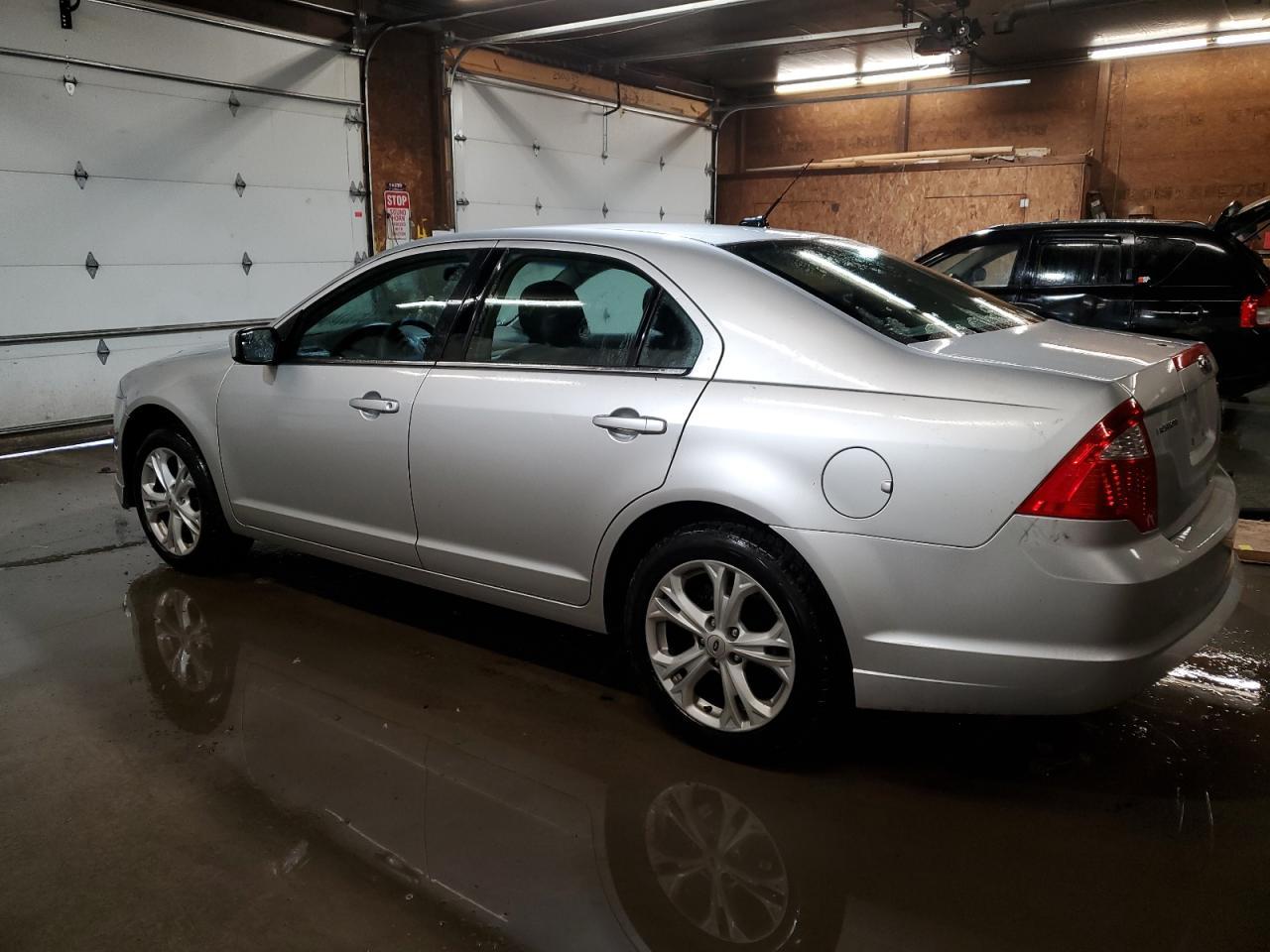 2012 FORD FUSION SE - Image 2