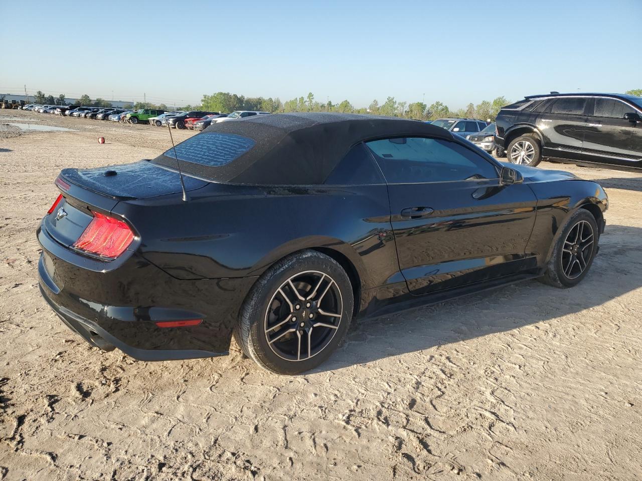 2018 FORD MUSTANG - Image 3