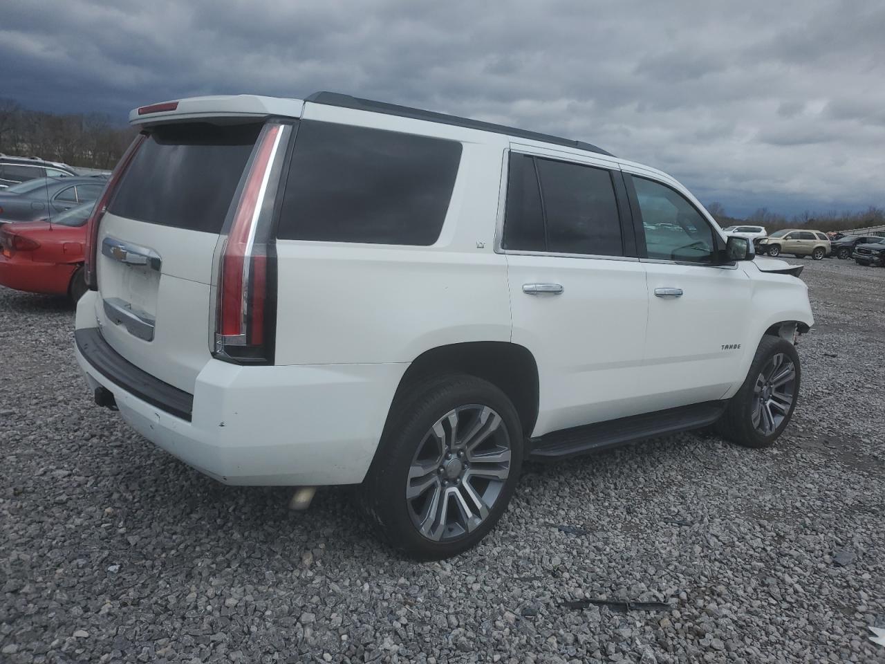2015 CHEVROLET TAHOE K150 - Фото 3