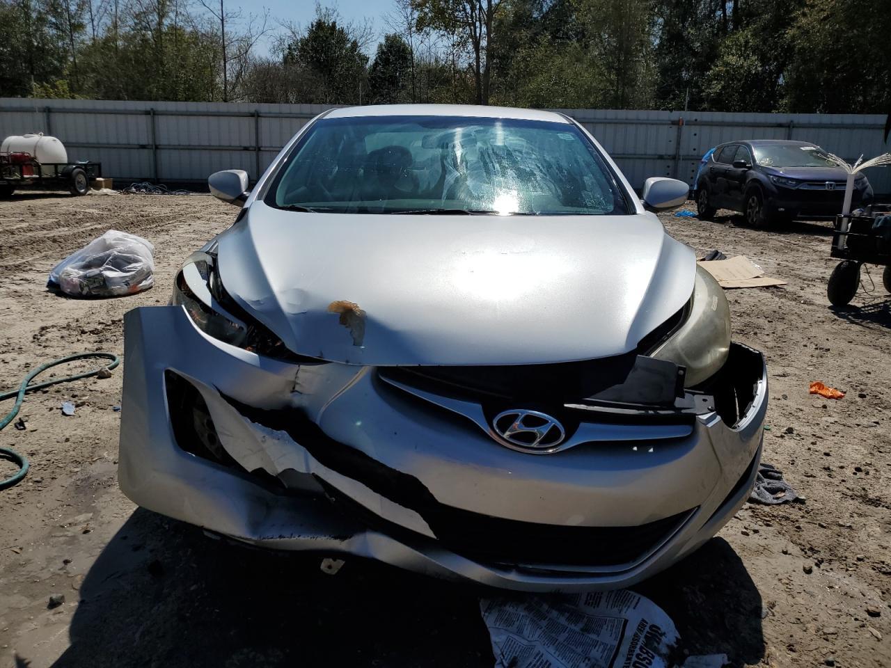 2014 HYUNDAI ELANTRA SE - Фото 5