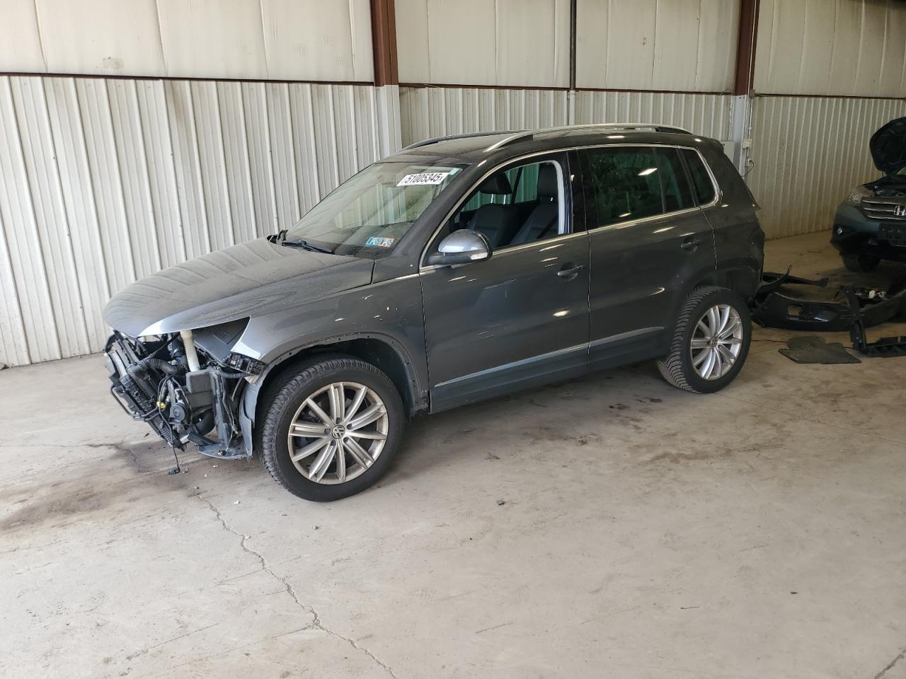 2015 VOLKSWAGEN TIGUAN S