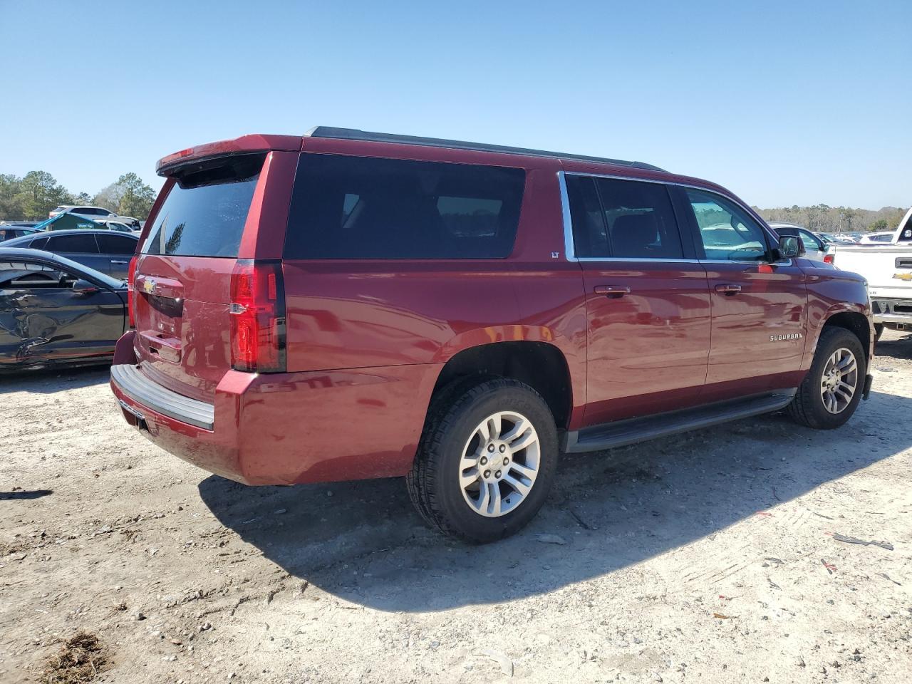2016 CHEVROLET SUBURBAN C - Image 3
