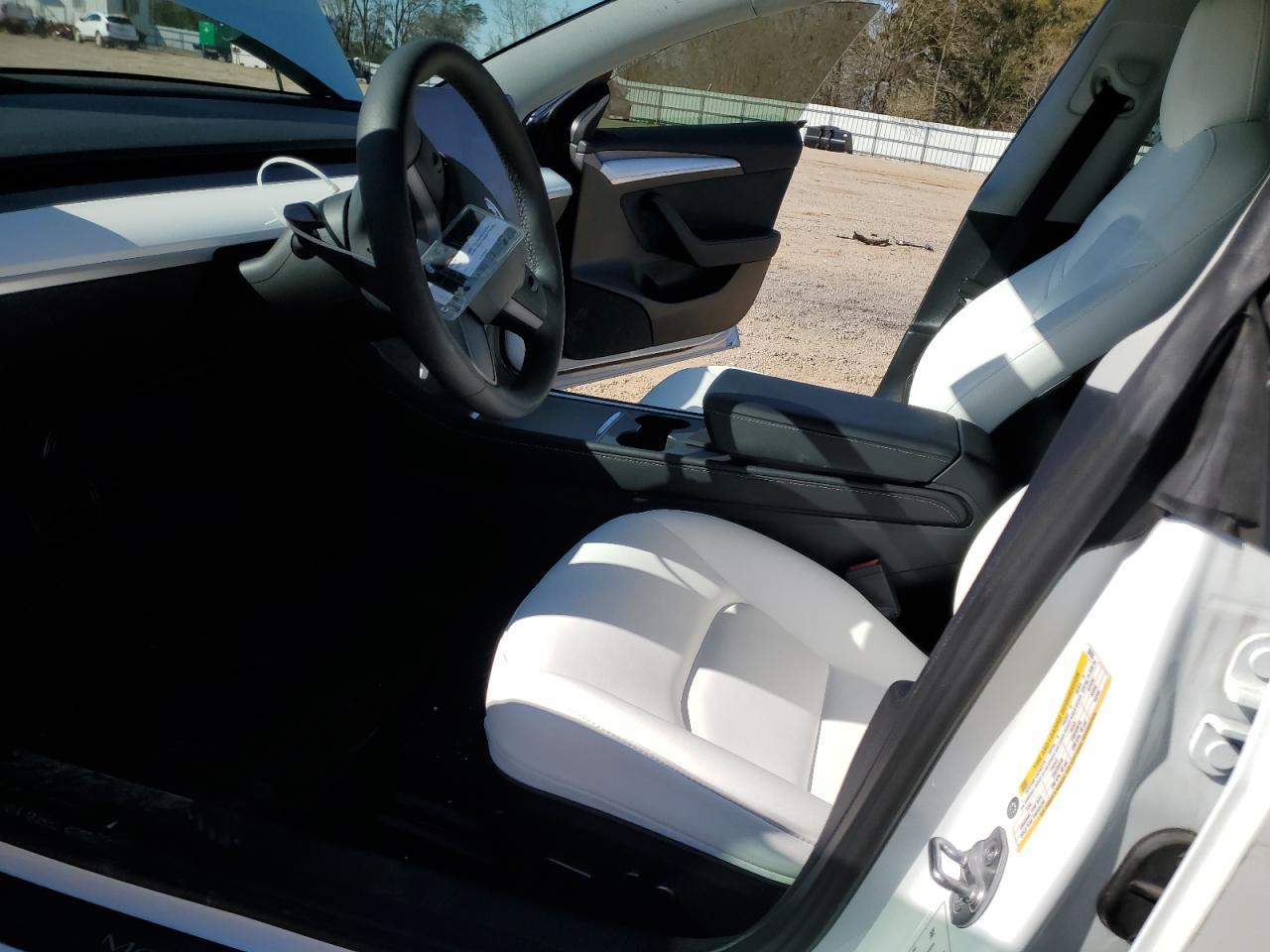 2022 TESLA MODEL 3 - Image 7