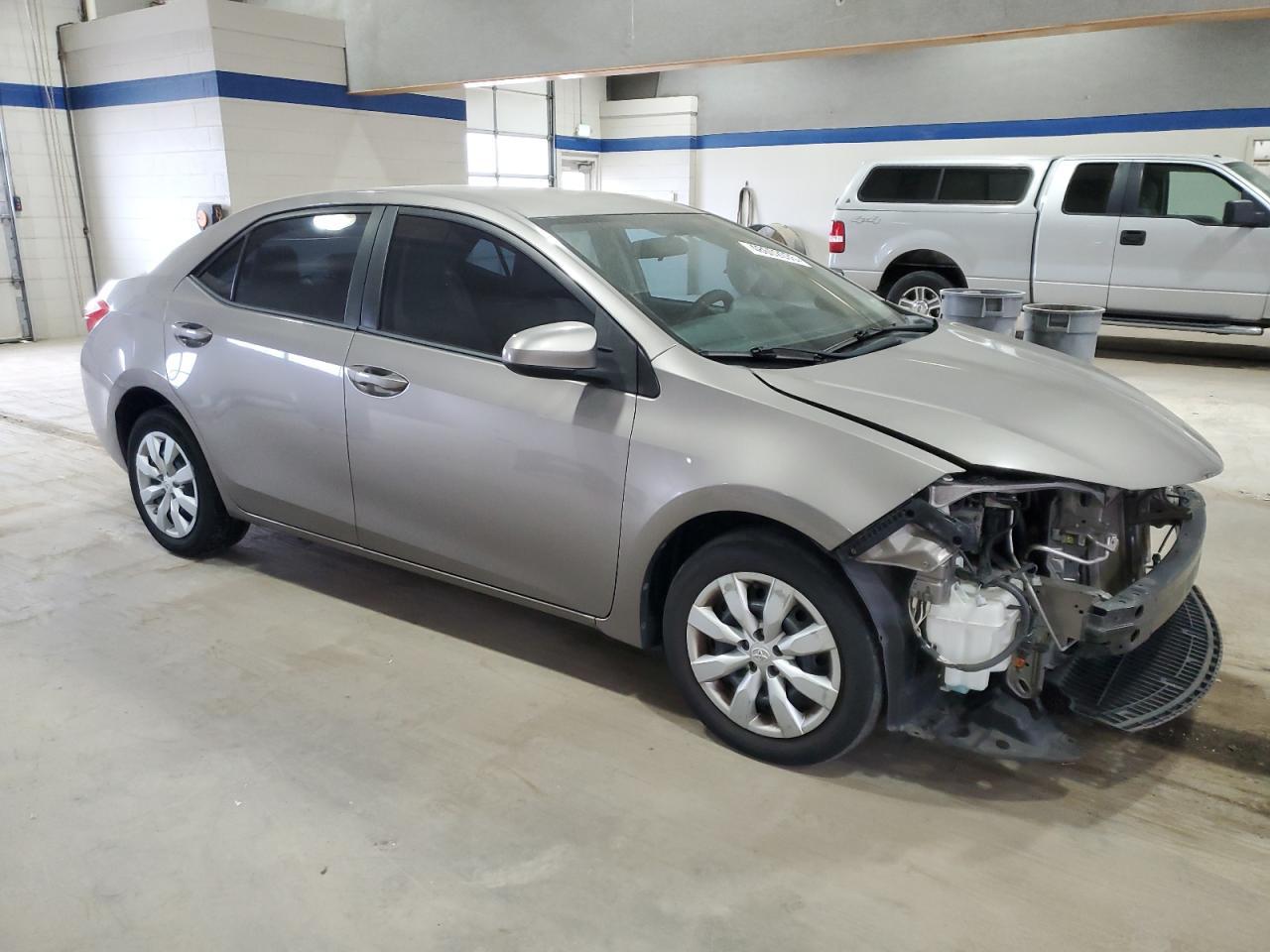 2014 TOYOTA COROLLA L - Image 4