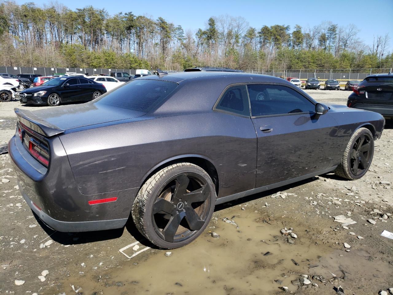 2015 DODGE CHALLENGER - Фото 3