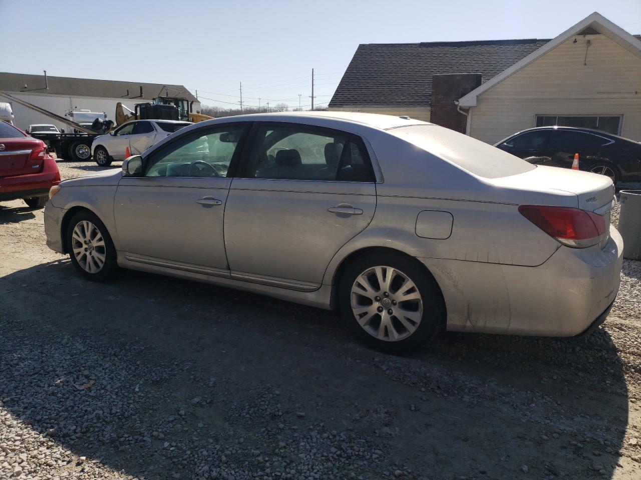 2011 TOYOTA AVALON BAS - Фото 2