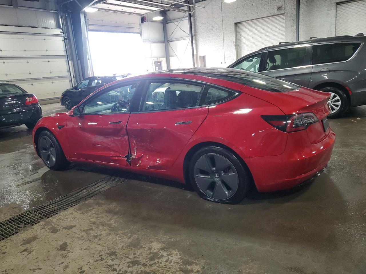 2022 TESLA MODEL 3 - Image 2