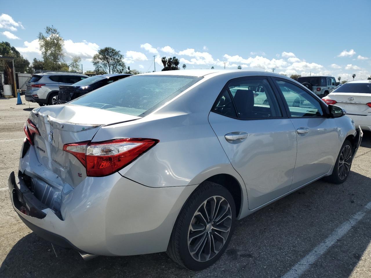 2014 TOYOTA COROLLA L - Image 3