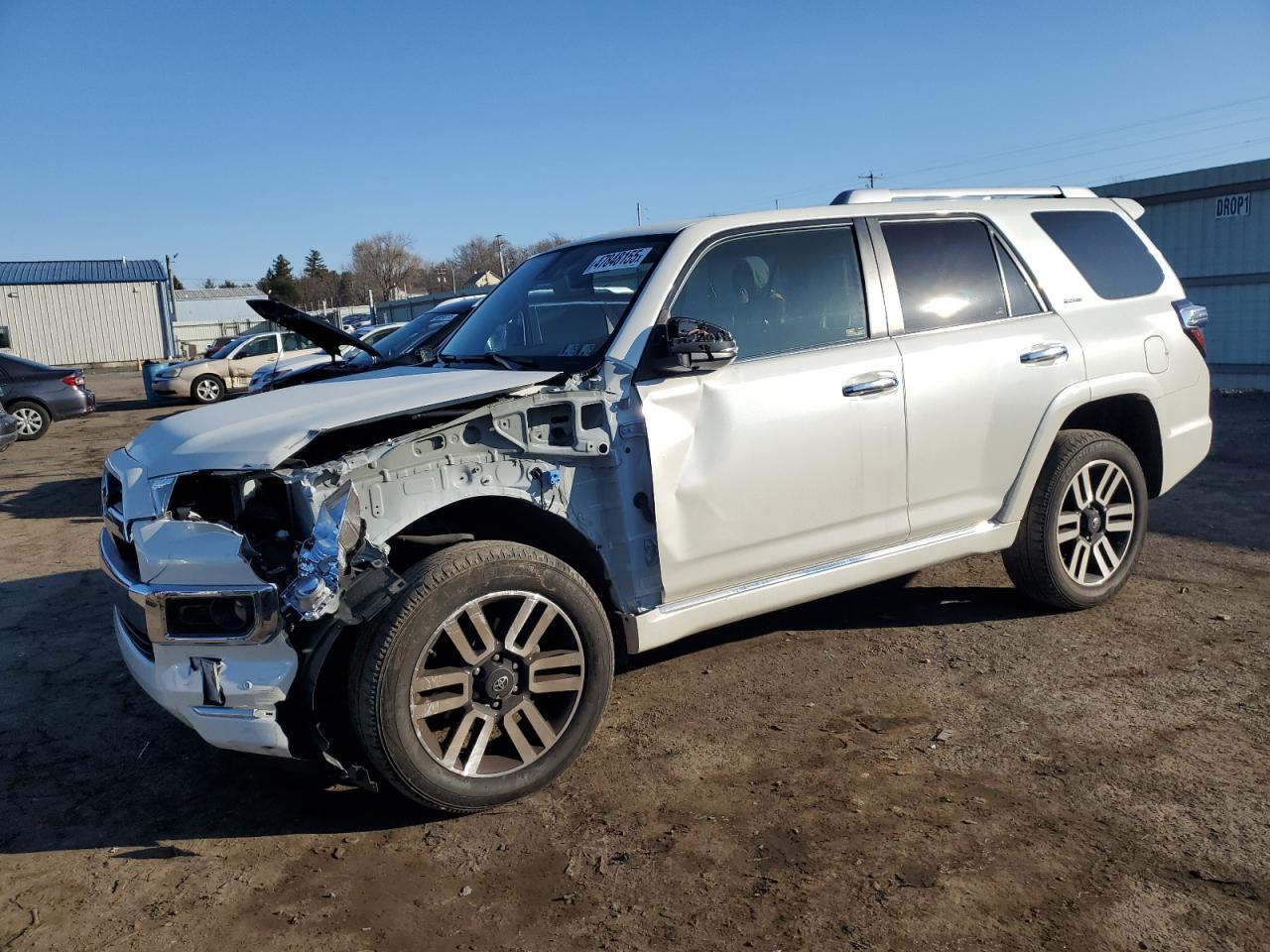 2020 TOYOTA 4RUNNER SR