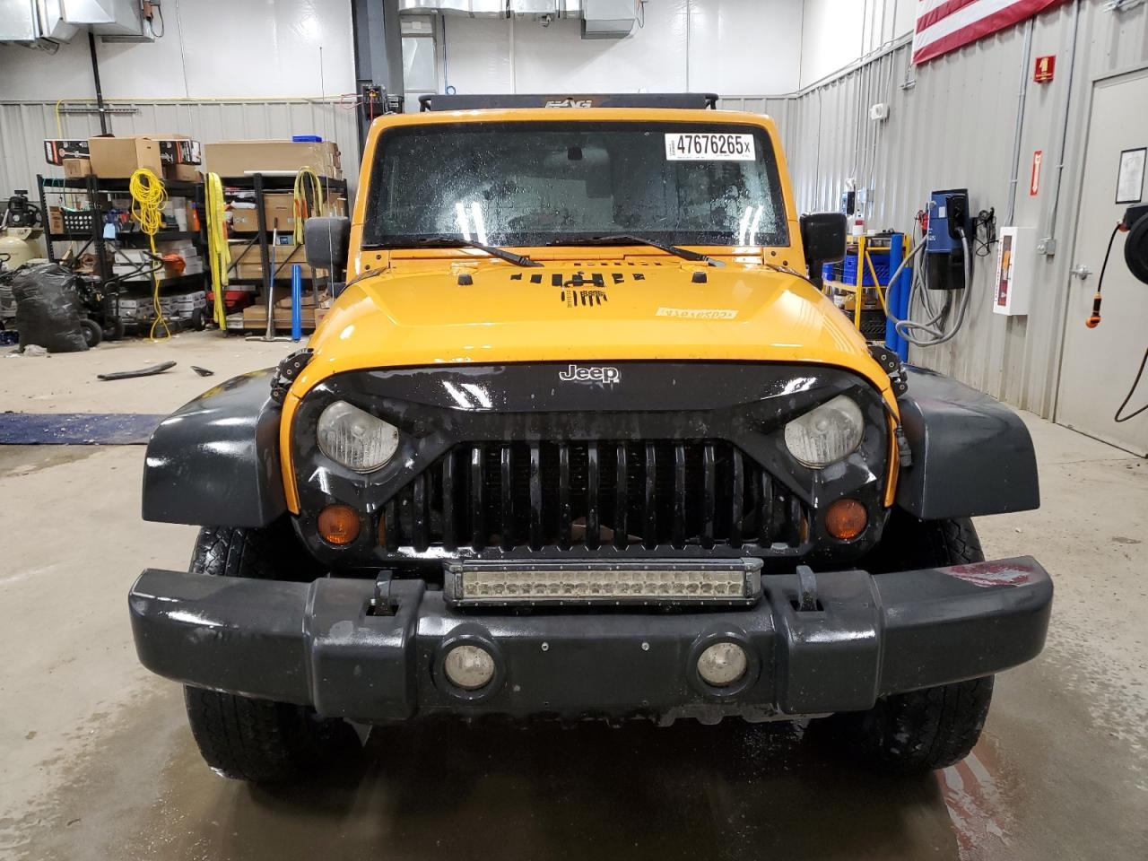 2012 JEEP WRANGLER U - Image 5